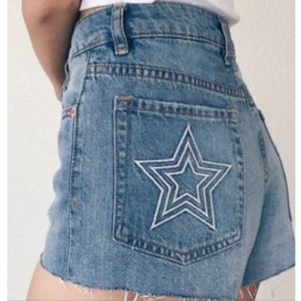 H&M ♡ Coachella Daydreamer Denim Shorts